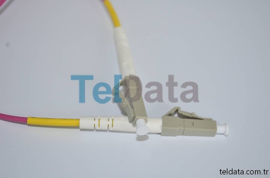 LC LC Fiber Patch Cord, MultiMode, Simplex, OM4 01